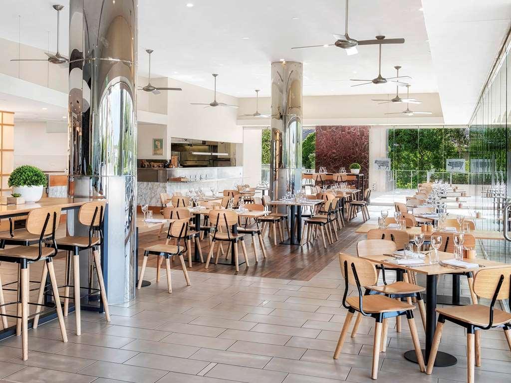 Pelican Waters Golf Resort Sunshine Coast Caloundra Restoran gambar